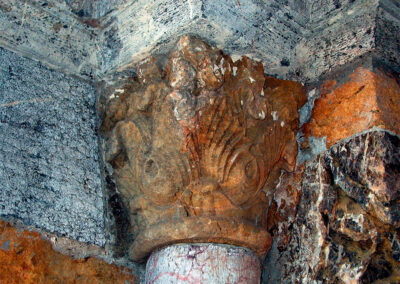 Capitells de Santa Maria de Gerri de la Sal